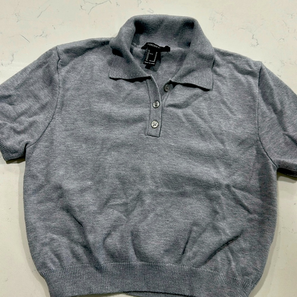 Short sleeve button sweater